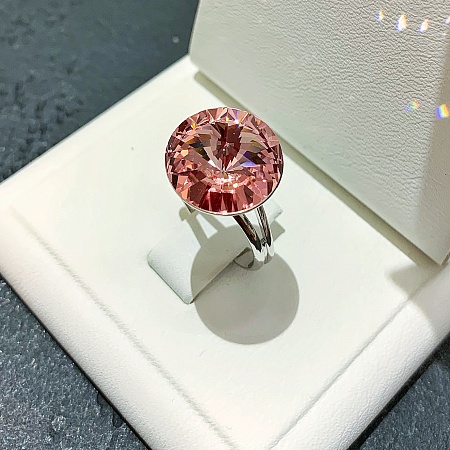 Кольцо с кристаллом 14 мм Light Rose покрытие родий