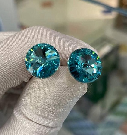 Пуссета 12 мм Light Turquoise